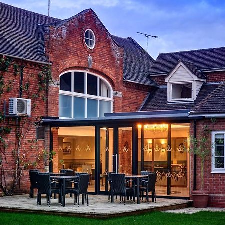 Kings Court Hotel Alcester Bagian luar foto