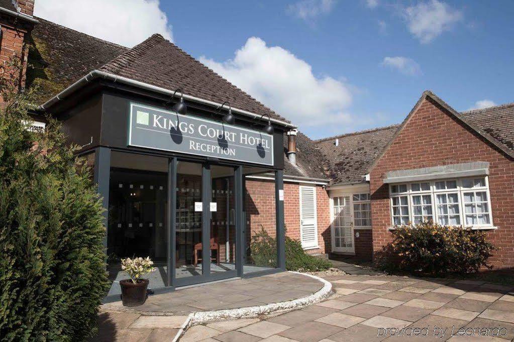 Kings Court Hotel Alcester Bagian luar foto