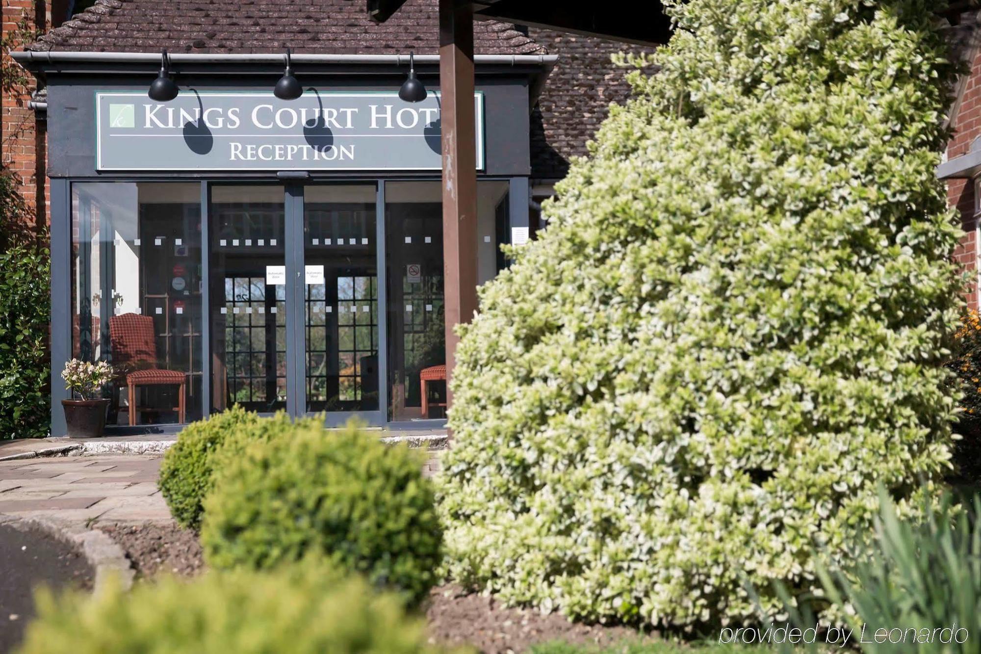 Kings Court Hotel Alcester Bagian luar foto