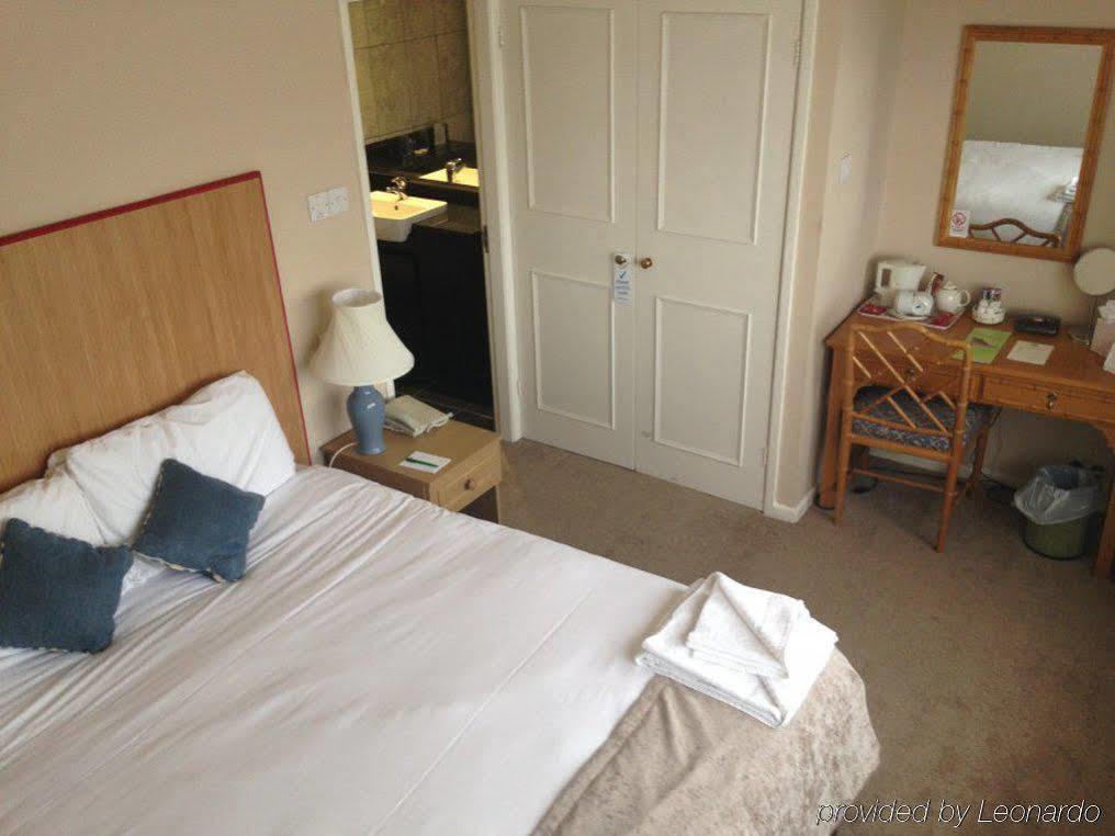 Kings Court Hotel Alcester Bagian luar foto
