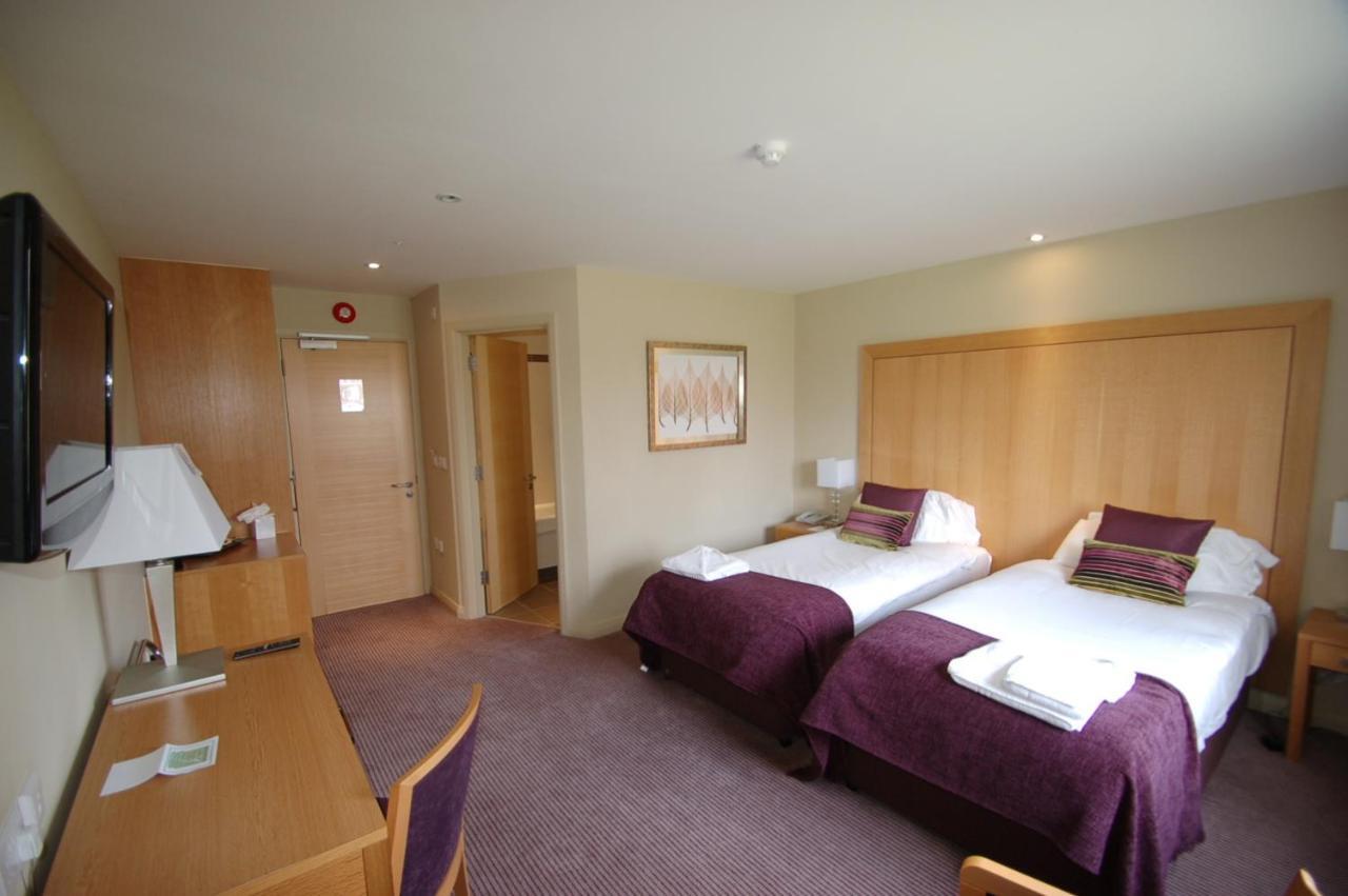 Kings Court Hotel Alcester Bagian luar foto